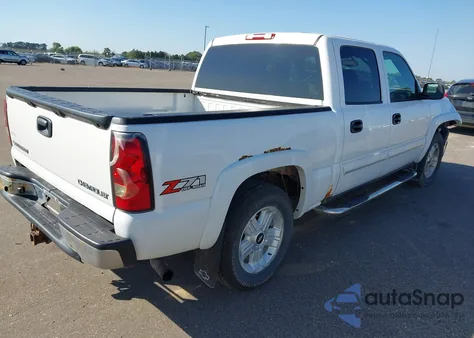 2005 Chevrolet Silverado 1500 Z71 z USA, uszkodzony, nr VIN 2GCEK13T051298976